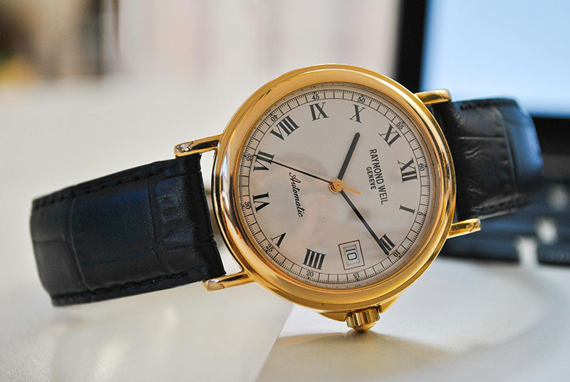 Uhren Ankauf - Goldene Armbanduhr